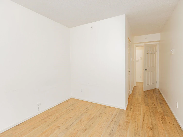 1206-8246 Lansdowne Road, Richmond, BC, V6X 3Y9 - 11