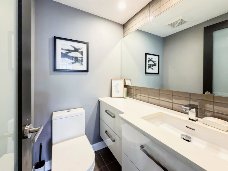 209-2140 Briar Avenue, Vancouver, BC, V6L 3E3 - 7