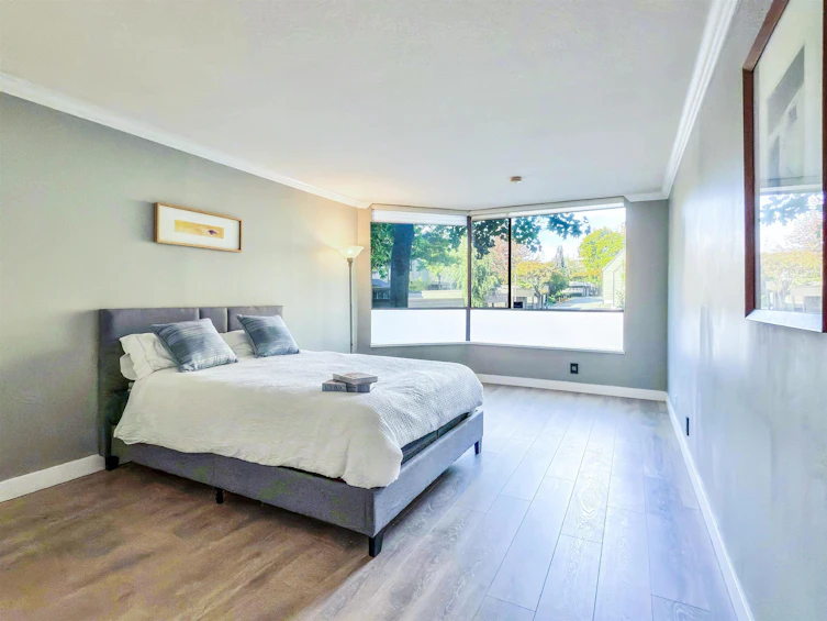 209-2140 Briar Avenue, Vancouver, BC, V6L 3E3 - 10