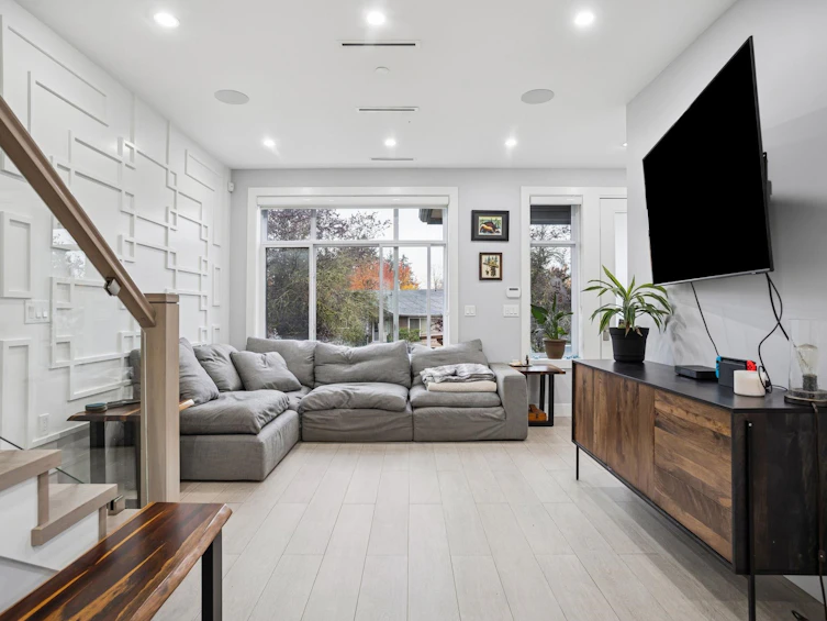 3045 East 59th Avenue, Vancouver, BC, V5S 2B2 - 7