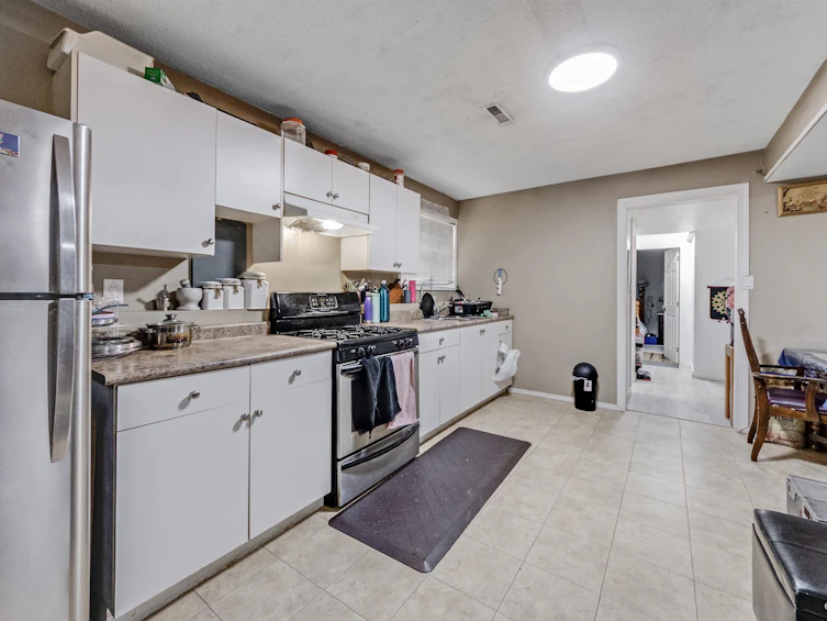 5009 208 Street, Langley, BC, V3A 7A2 - 15