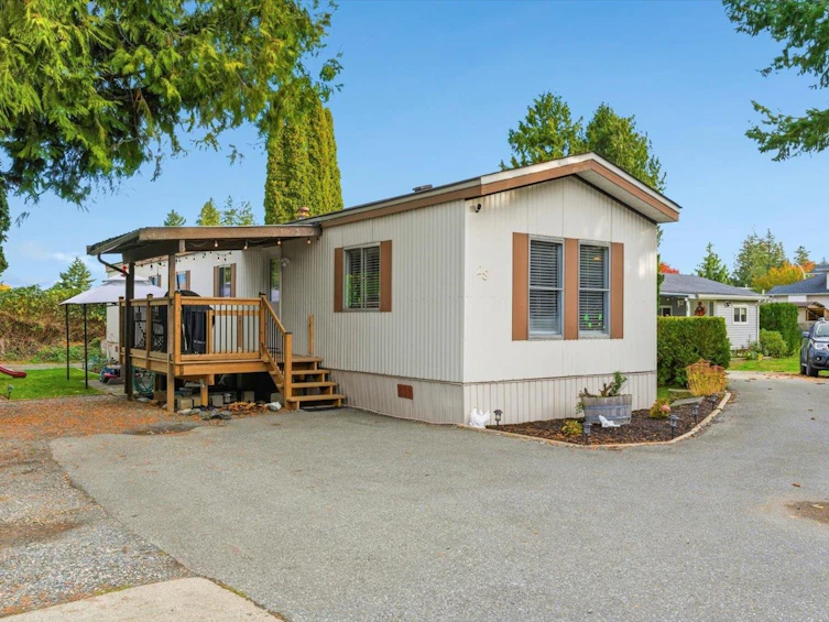 28-44565 Monte Vista Drive, Chilliwack, BC, V2R 5Y4 - 2