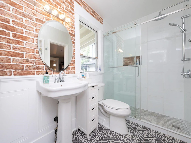 1449 E 10th Avenue, Vancouver, BC, V5N 1X4 - 10
