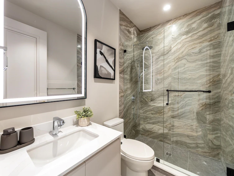 5060 Francis Road, Richmond, BC, V7C 1K3 - 28
