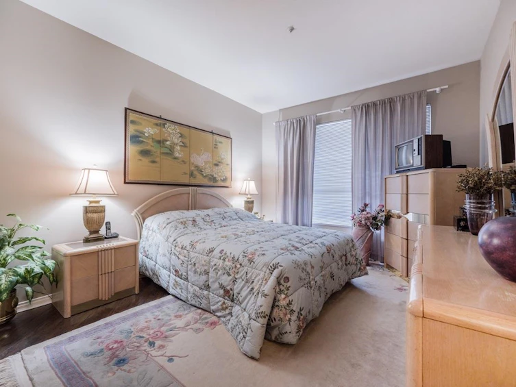 320-3098 Guildford Way, Coquitlam, BC, V3B 7W8 - 10