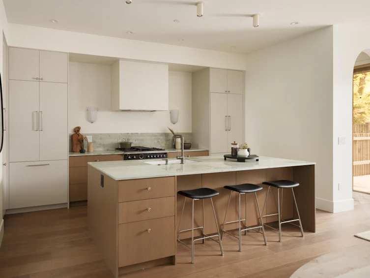 1-15 W 20th Avenue, Vancouver, BC, V5Y 2C2 - 10