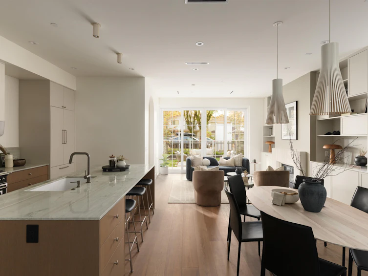 1-15 W 20th Avenue, Vancouver, BC, V5Y 2C2 - 16