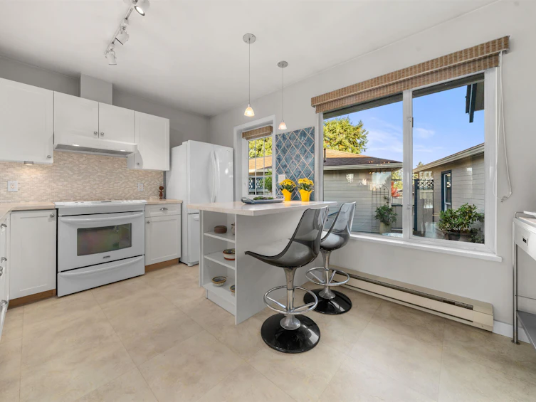 10-5768 Marine Way, Sechelt, BC, V7Z 0K4 - 9