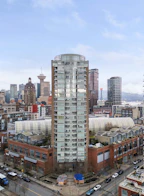 1501 63 Keefer Place