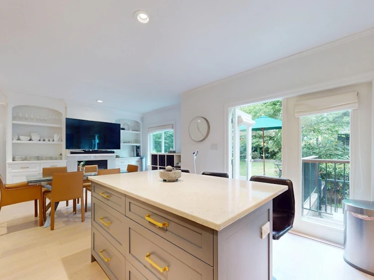 3161 W 43rd Avenue, Vancouver, BC, V6N 3J4 - 9