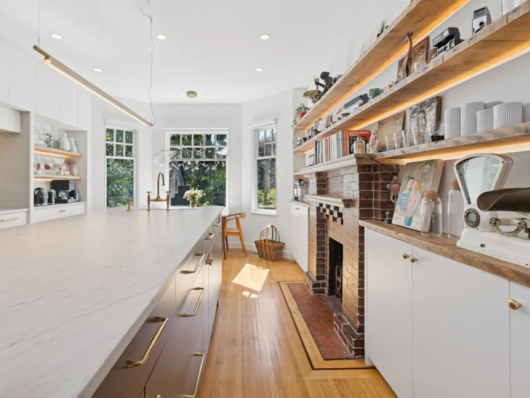 2615 W 2nd Avenue, Vancouver, BC, V6K 1K1 - 7
