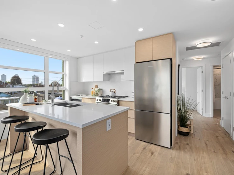 406-4788 Hastings Street, Burnaby, BC, V5C 0P4 - 11