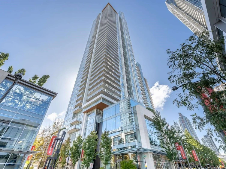 5101-4670 Assembly Way, Burnaby, BC, V5H 0H3