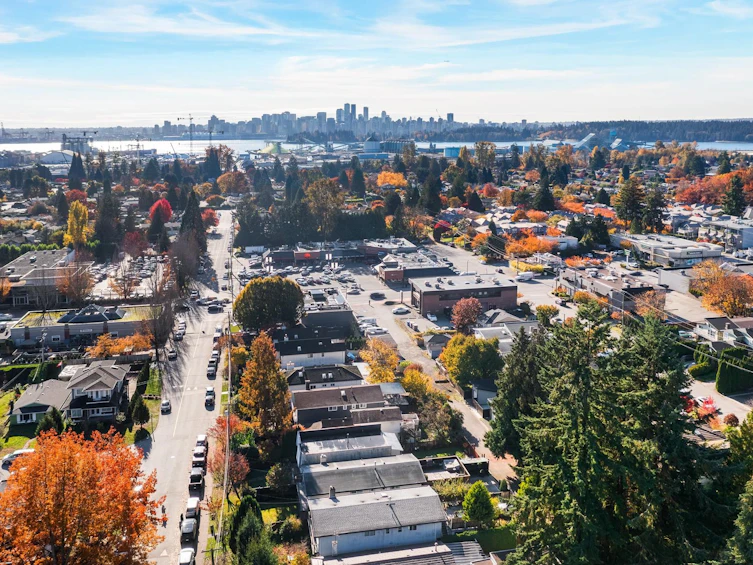 1709 Philip Avenue, North Vancouver, BC, V7P 2V9 - 38