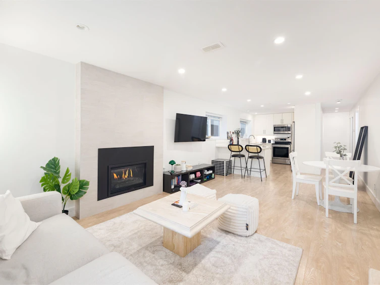 1709 Philip Avenue, North Vancouver, BC, V7P 2V9 - 4