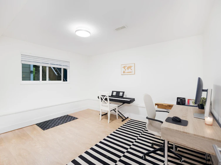 1709 Philip Avenue, North Vancouver, BC, V7P 2V9 - 12