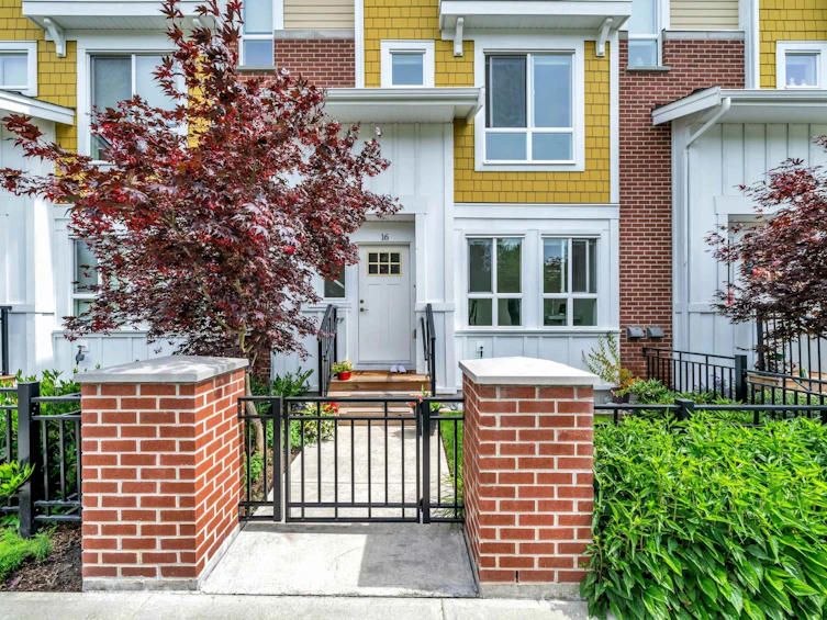 16-16561 17a Avenue, Surrey, BC, V3Z 1J3 - 2