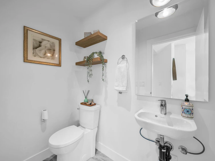 16-16561 17a Avenue, Surrey, BC, V3Z 1J3 - 11