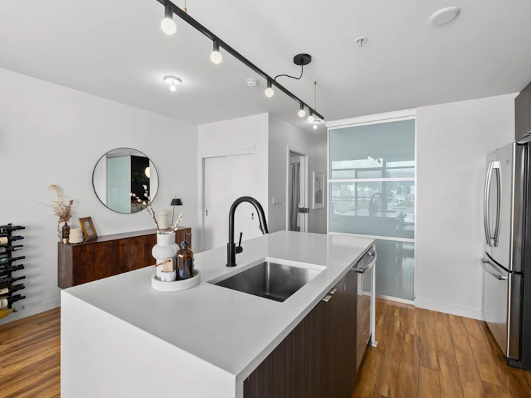 520-289 E 6th Avenue, Vancouver, BC, V5T 0E9 - 10