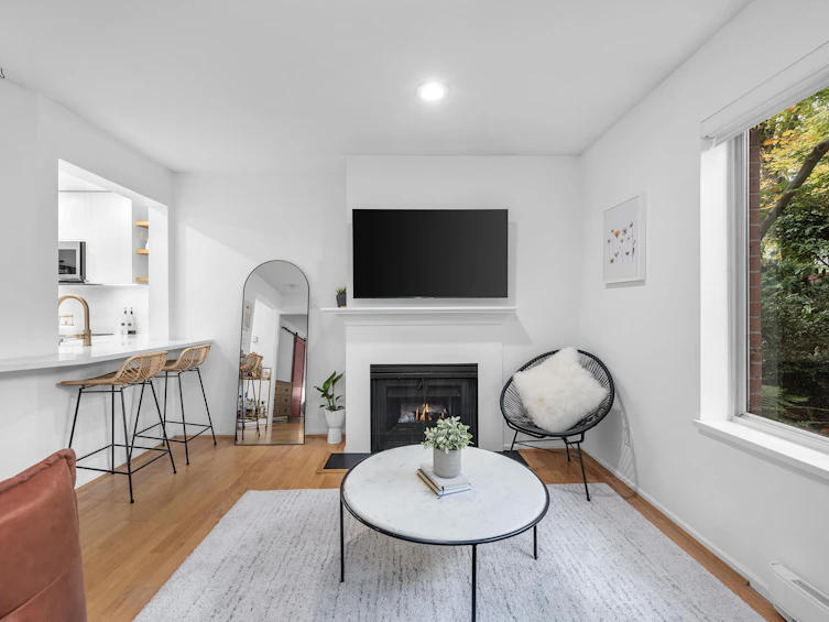 103-628 W 13th Avenue, Vancouver, BC, V5Z 1N9 - 4