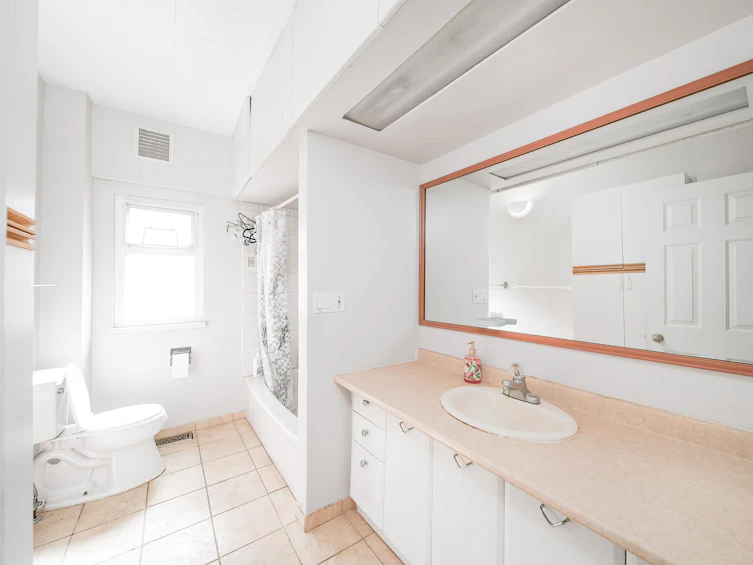 1623 W 66th Avenue, Vancouver, BC, V6P 2S1 - 11