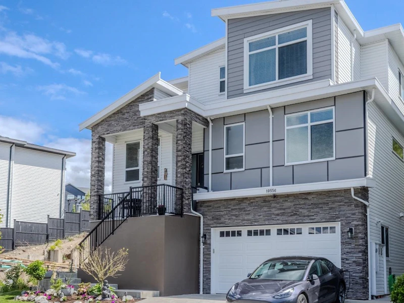 10556 Mcveety Street, Maple Ridge BC