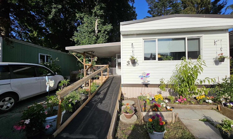 3-21091 Lougheed Highway