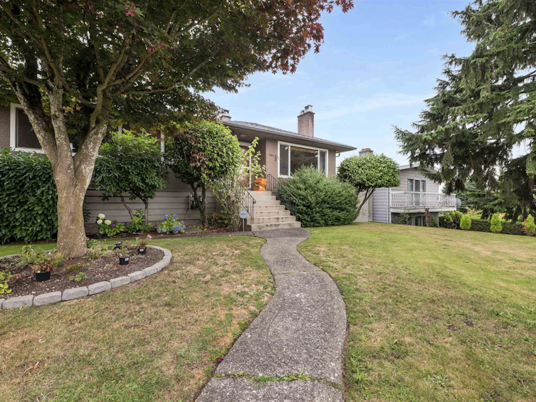 7988 Edson Avenue, Burnaby, BC, V5J 3W7 - 8