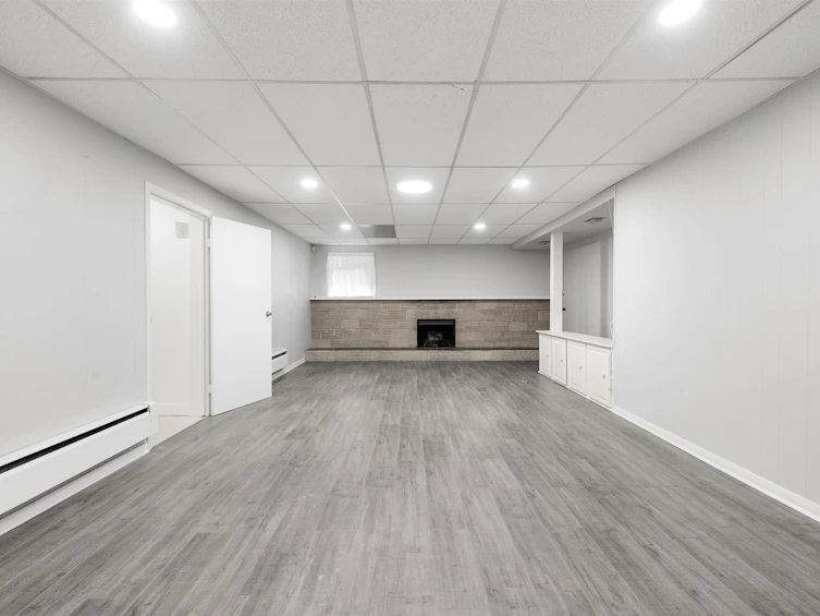 7988 Edson Avenue, Burnaby, BC, V5J 3W7 - 25