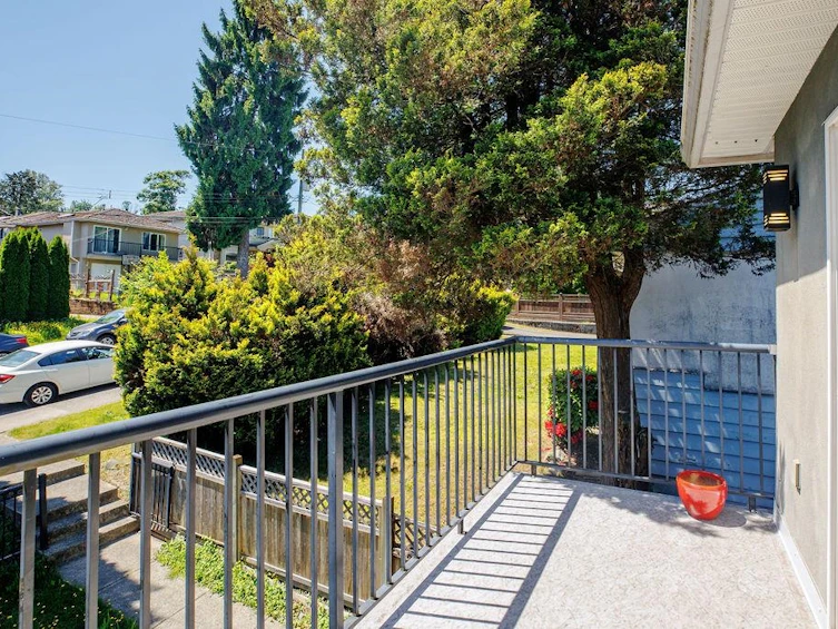 6033 Woodsworth Street, Burnaby, BC, V5G 1S9 - 27