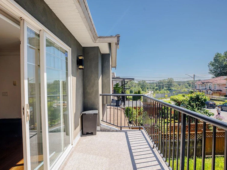 6033 Woodsworth Street, Burnaby, BC, V5G 1S9 - 12