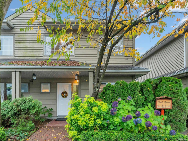 8-815 Tobruck Avenue, North Vancouver, BC, V7P 1V9 - 2