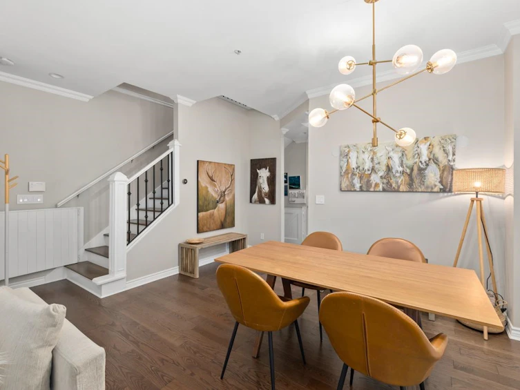 3135 Sunnyhurst Road, North Vancouver, BC, V7K 2G4 - 8