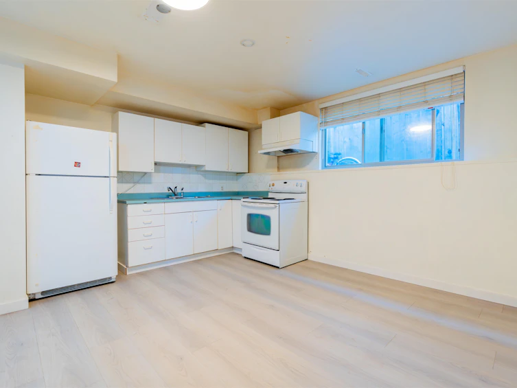 2337 Wakefield Drive, Langley, BC, V2Y 1B2 - 11
