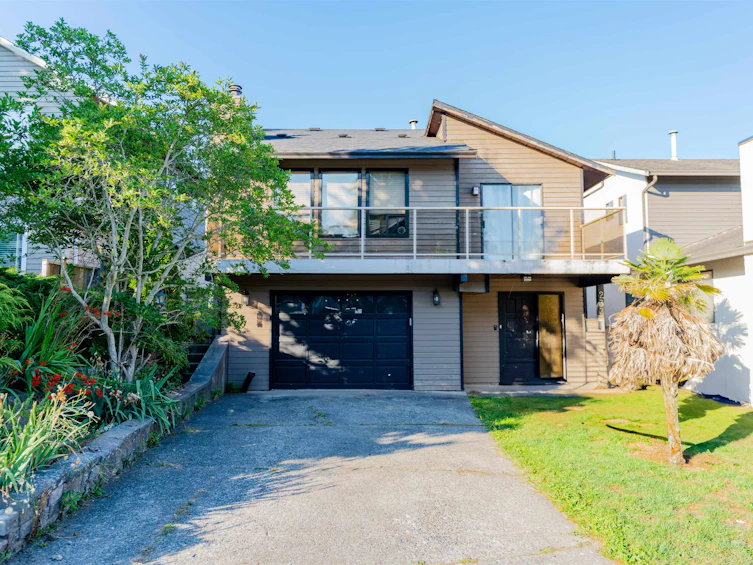 2337 Wakefield Drive, Langley, BC, V2Y 1B2
