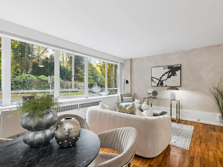 315-1445 Marpole Avenue, Vancouver, BC, V6H 1S5 - 3
