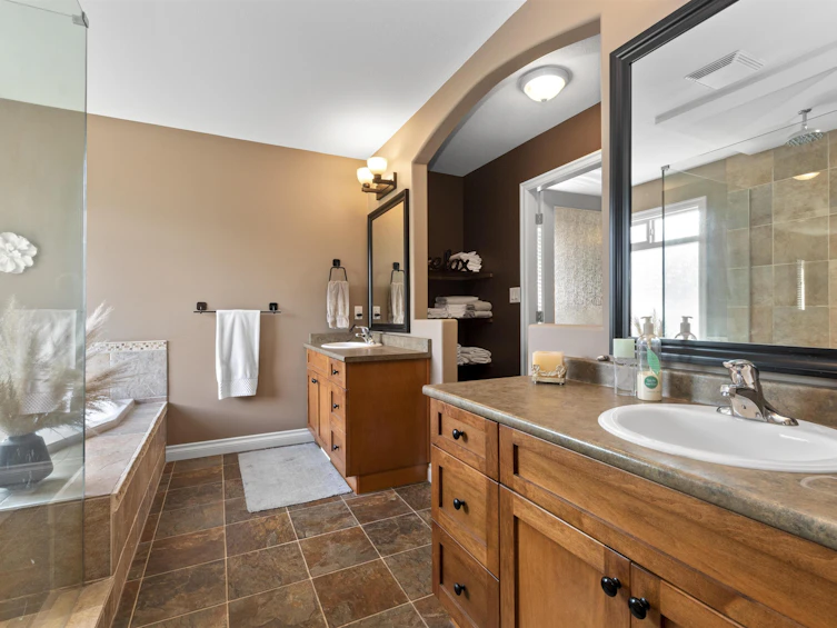 44480 Eena Drive, Chilliwack, BC, V2R 5N5 - 24