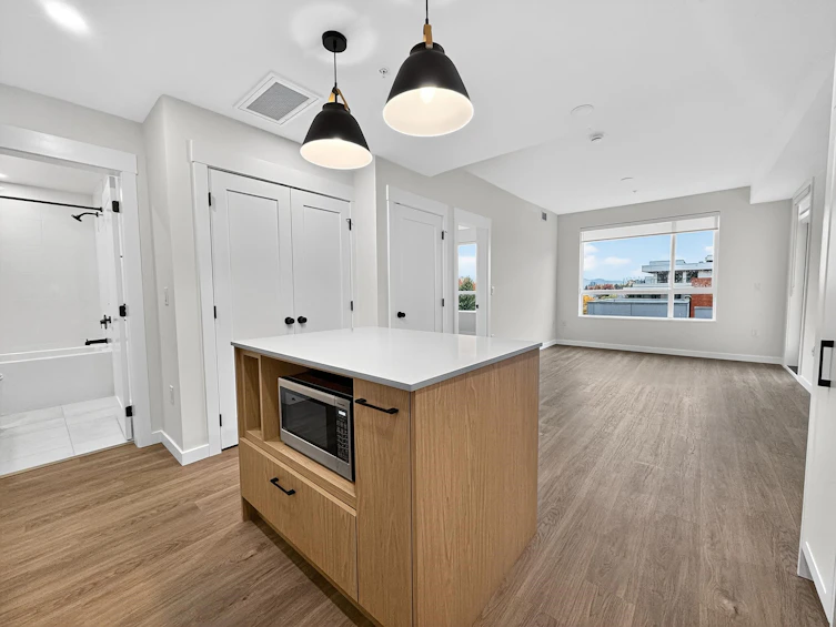 513-27215 Aldergrove Town Centre Drive, Langley, BC, V4W 0E3 - 5