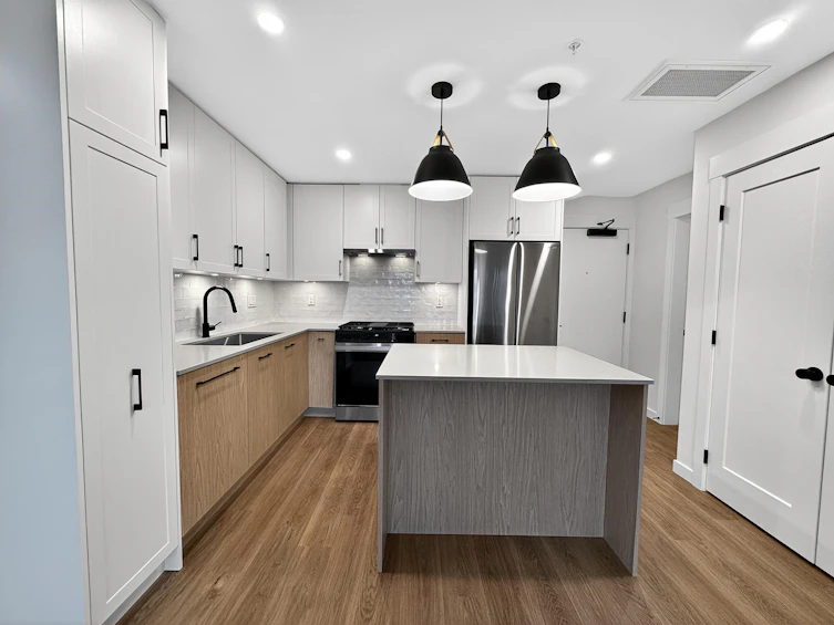 513-27215 Aldergrove Town Centre Drive, Langley, BC, V4W 0E3 - 2