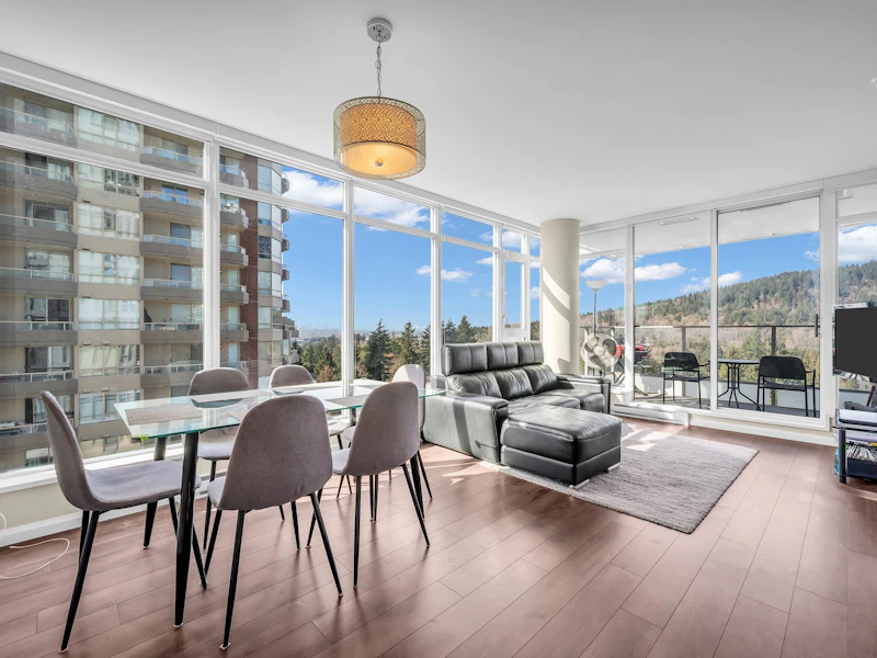 1002 - 520 Como Lake Avenue, Coquitlam BC