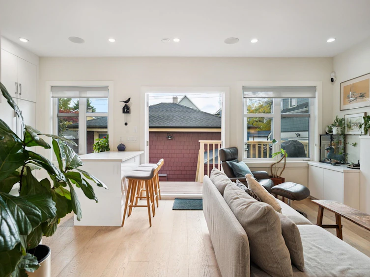 764 E 14th Avenue, Vancouver, BC, V5T 2N3 - 6