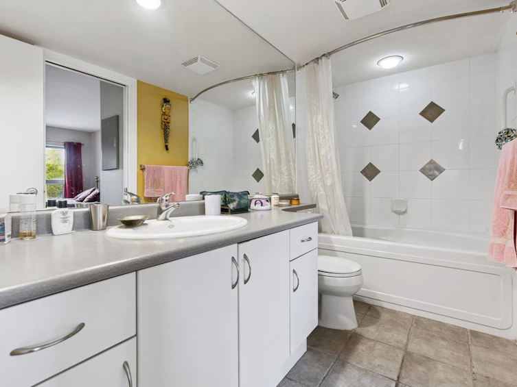 406-3161 W 4th Avenue, Vancouver, BC, V6K 1R6 - 16