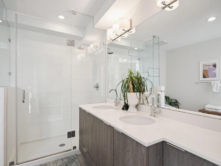 13-531 East 16th Avenue, Vancouver, BC, V5T 2V1 - 21