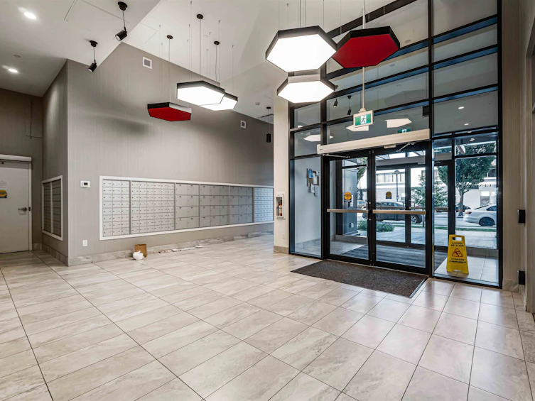 1811-10626 City Parkway, Surrey, BC, V3T 0S3 - 21