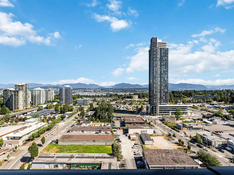 1811-10626 City Parkway, Surrey, BC, V3T 0S3 - 18