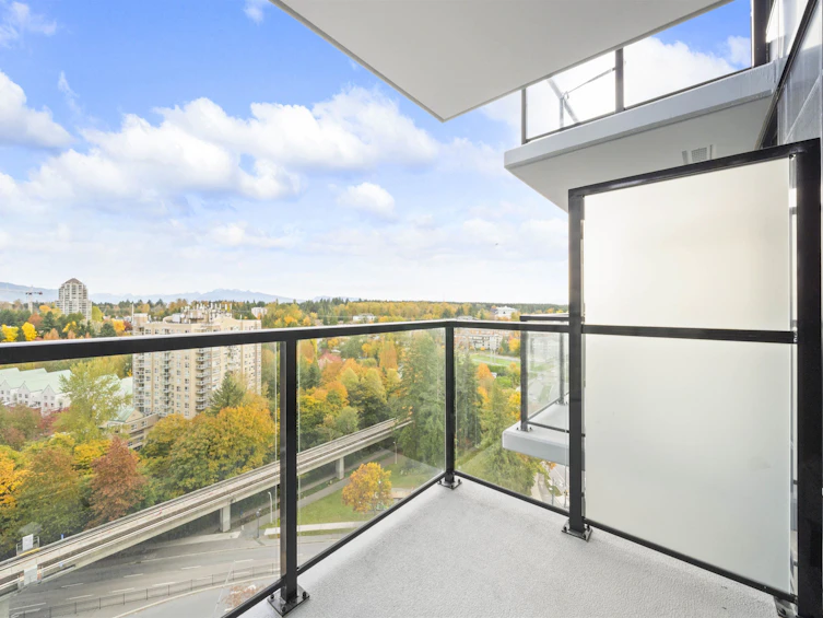 1407-13745 George Junction, Surrey, BC, V3T 4Y3 - 6