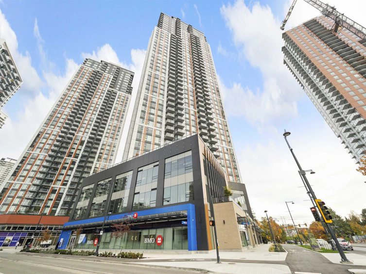 4208-13745 George Junction, Surrey, BC, V3T 4Y3 - 34