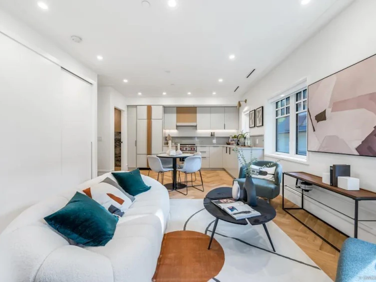 7059 Cypress Street, Vancouver, BC, V6P 5M2 - 3
