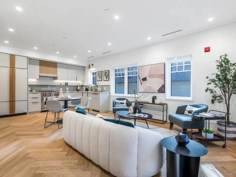7059 Cypress Street, Vancouver, BC, V6P 5M2 - 2
