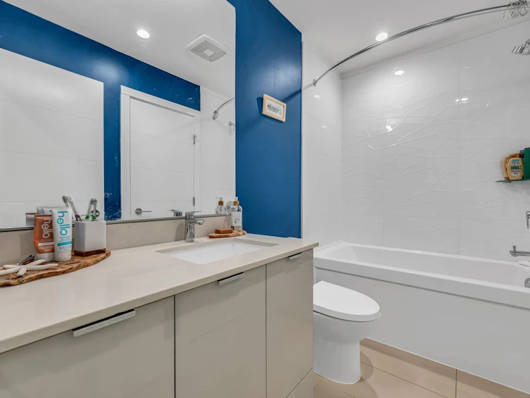 404-128 E 8th Street, North Vancouver, BC, V7L 0H2 - 18